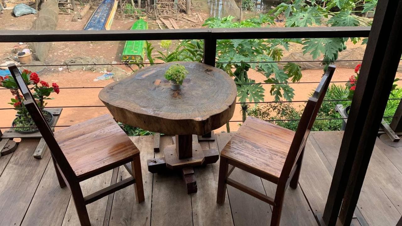 St 63 Home Stay & Tour Kampong Khleang Extérieur photo
