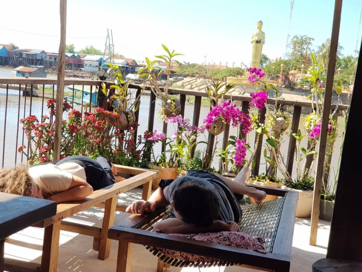 St 63 Home Stay & Tour Kampong Khleang Extérieur photo