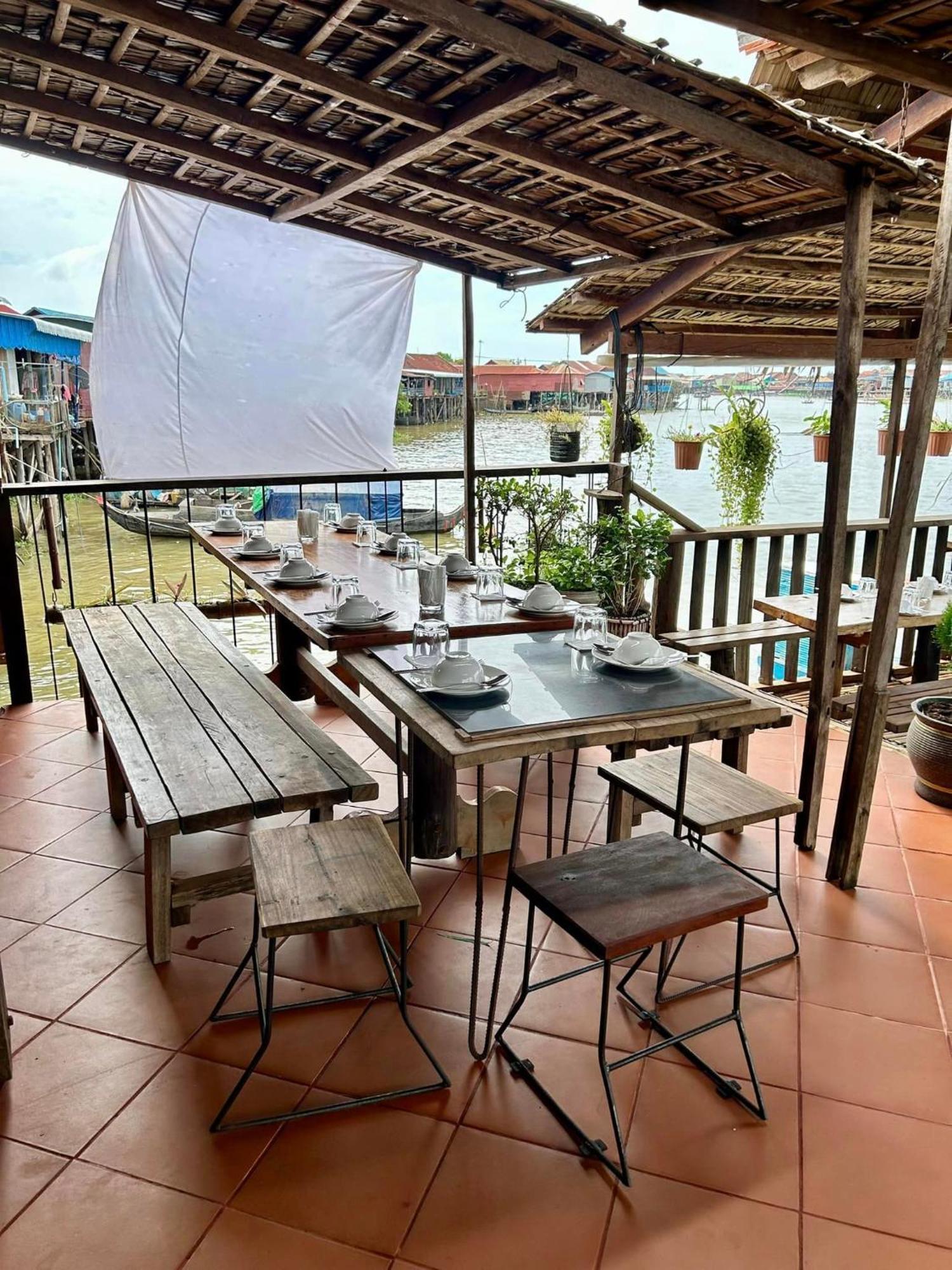 St 63 Home Stay & Tour Kampong Khleang Extérieur photo