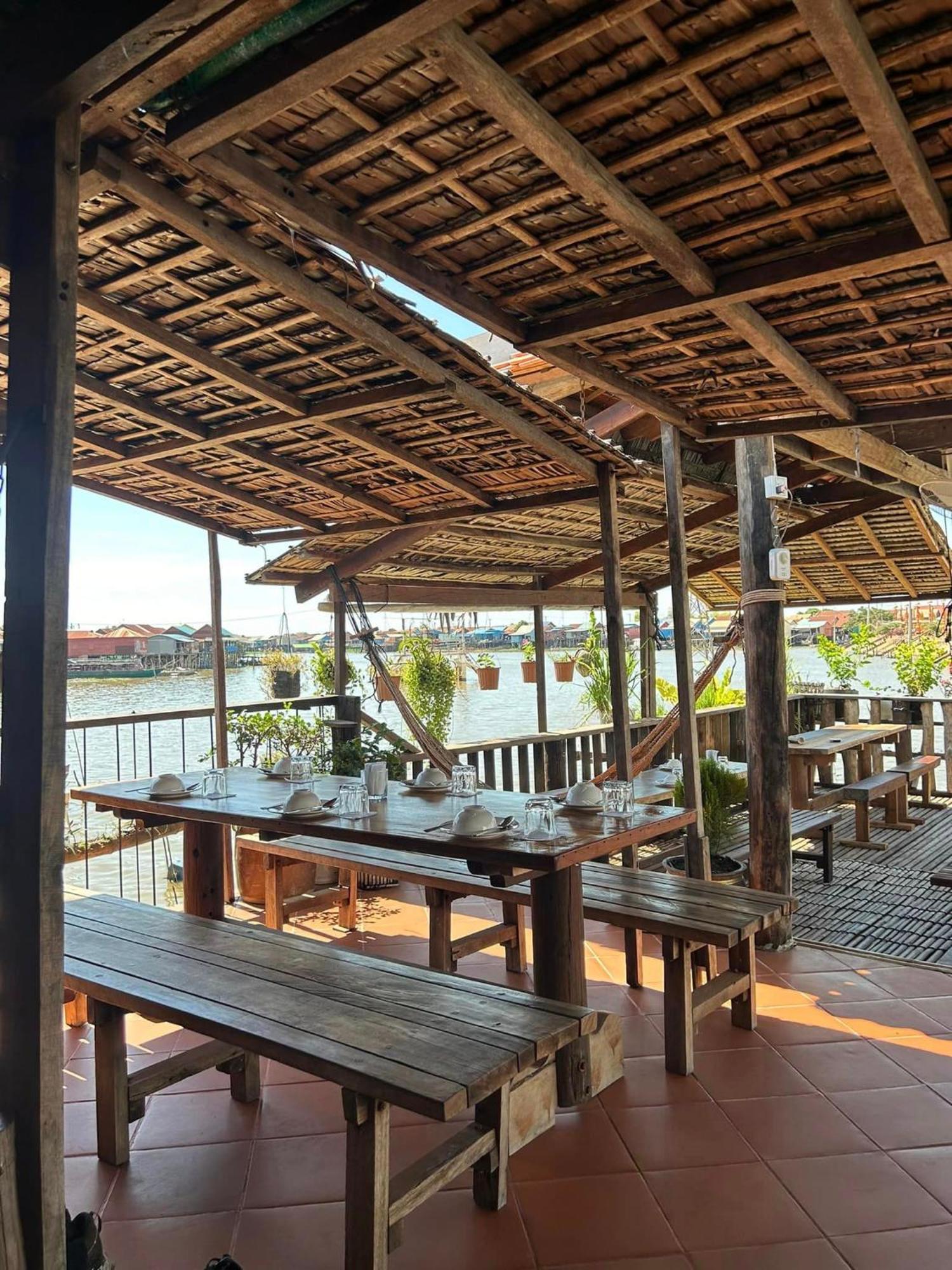 St 63 Home Stay & Tour Kampong Khleang Extérieur photo
